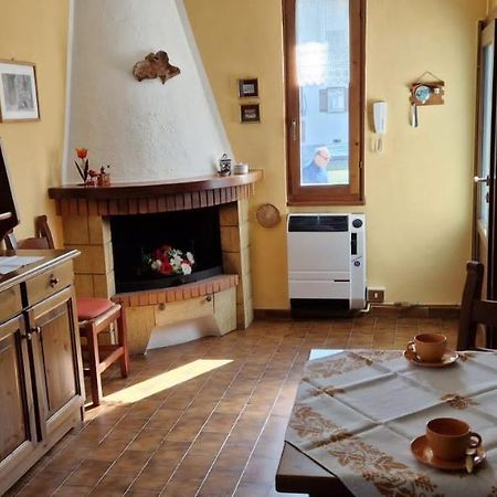 شقة Cascina Del Galin لانسو دينْتيلفي المظهر الخارجي الصورة