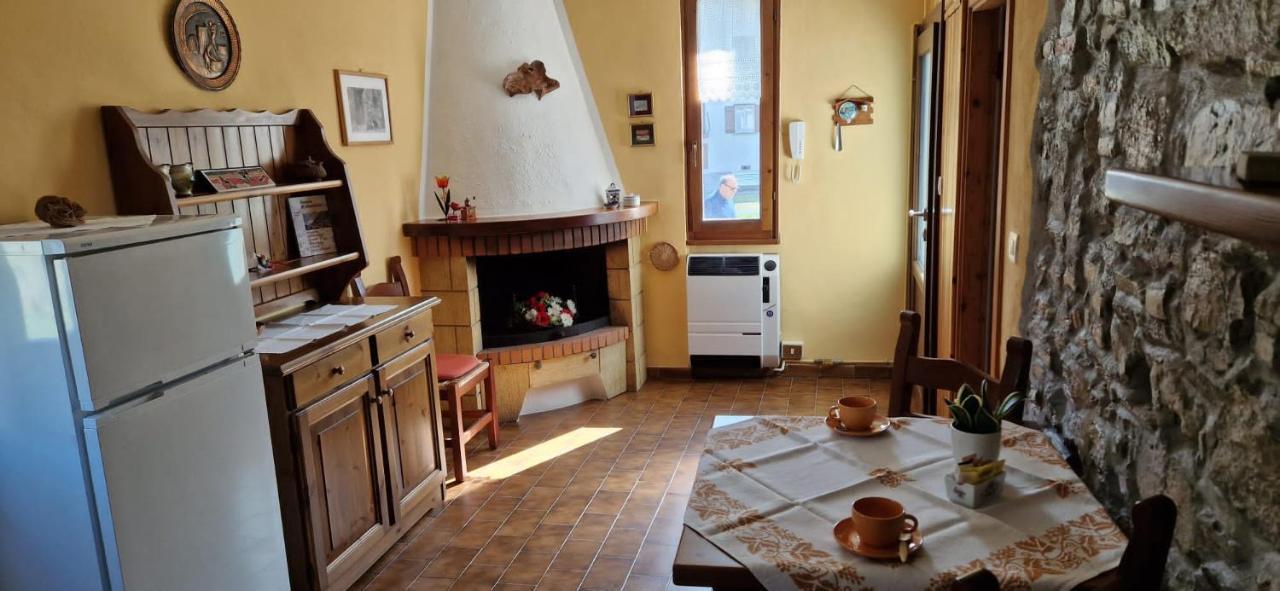 شقة Cascina Del Galin لانسو دينْتيلفي المظهر الخارجي الصورة